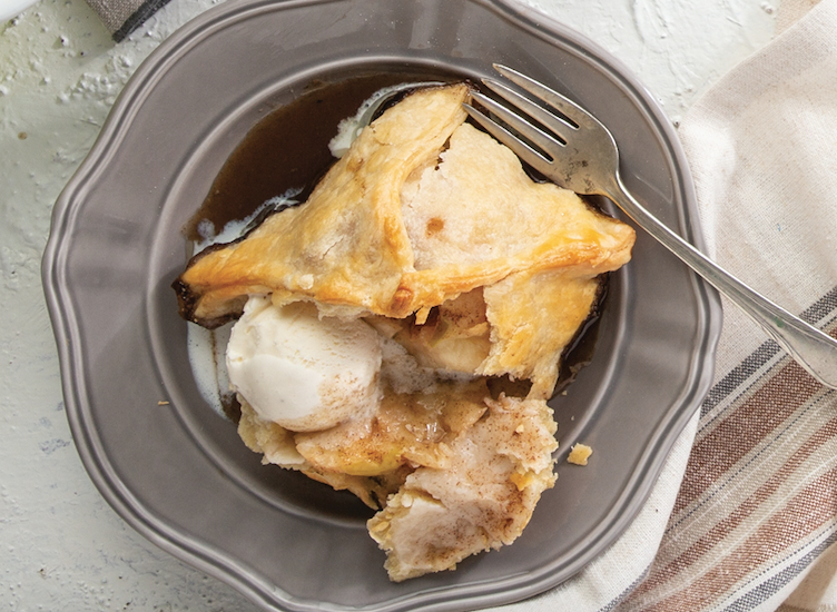 Apple Dumpling with icecream